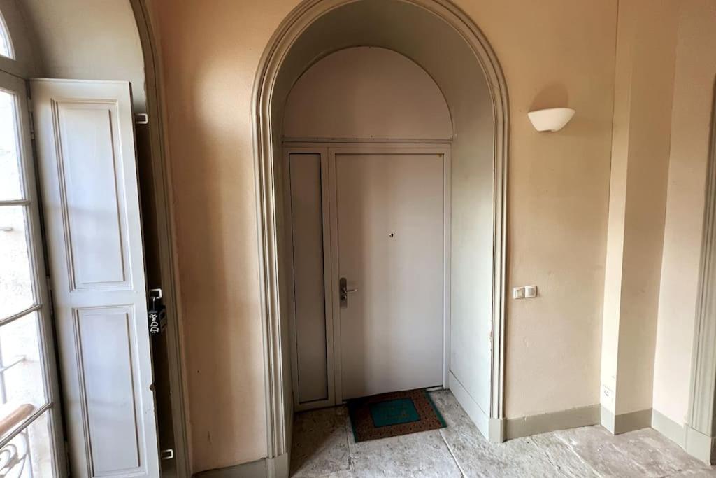 Le Vieux Sextier - Ac Clim - Lumineux - Wifi - Hypercentre Apartment Avignon Ngoại thất bức ảnh