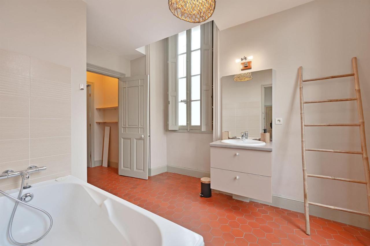 Le Vieux Sextier - Ac Clim - Lumineux - Wifi - Hypercentre Apartment Avignon Ngoại thất bức ảnh