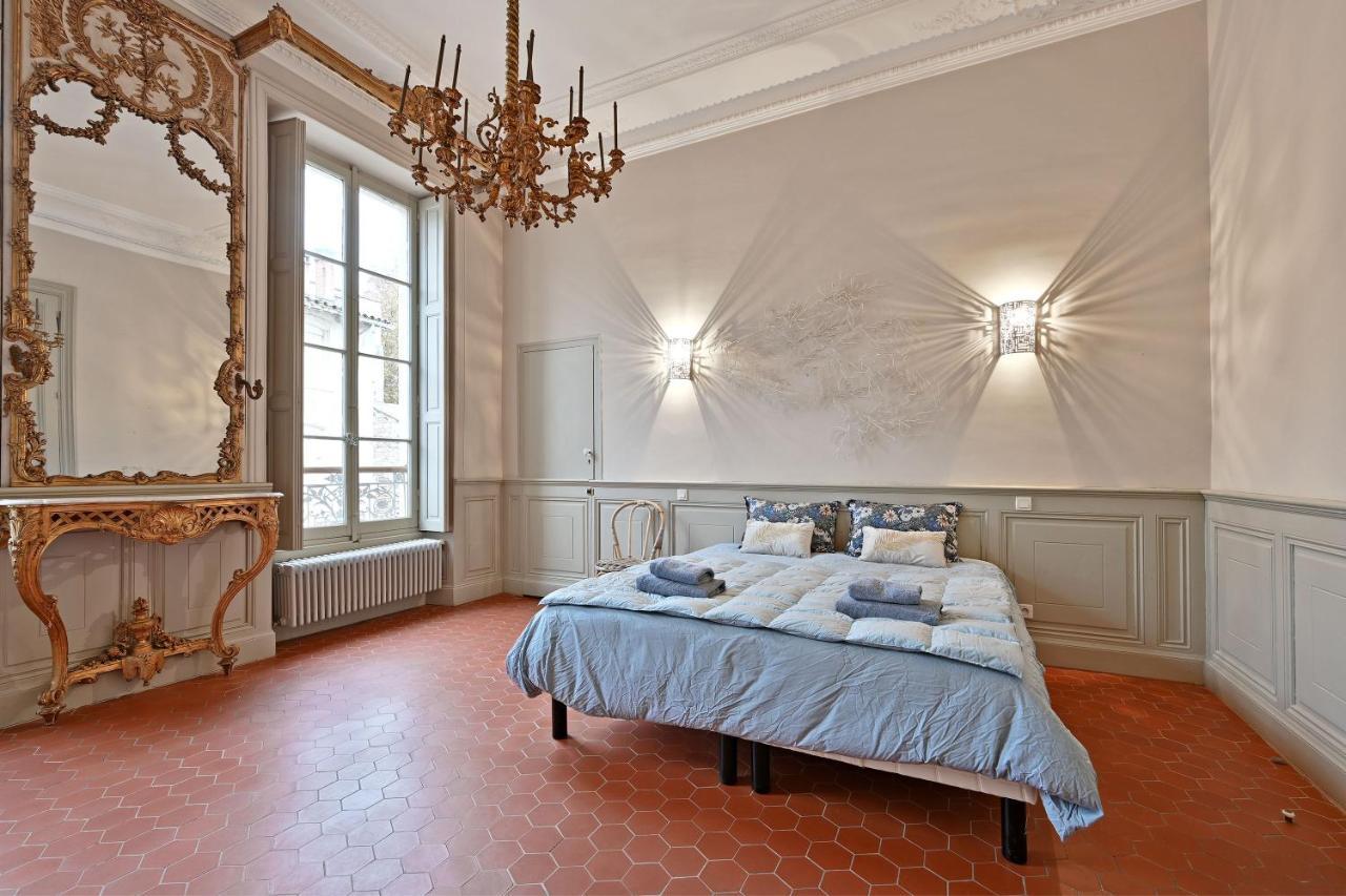 Le Vieux Sextier - Ac Clim - Lumineux - Wifi - Hypercentre Apartment Avignon Ngoại thất bức ảnh