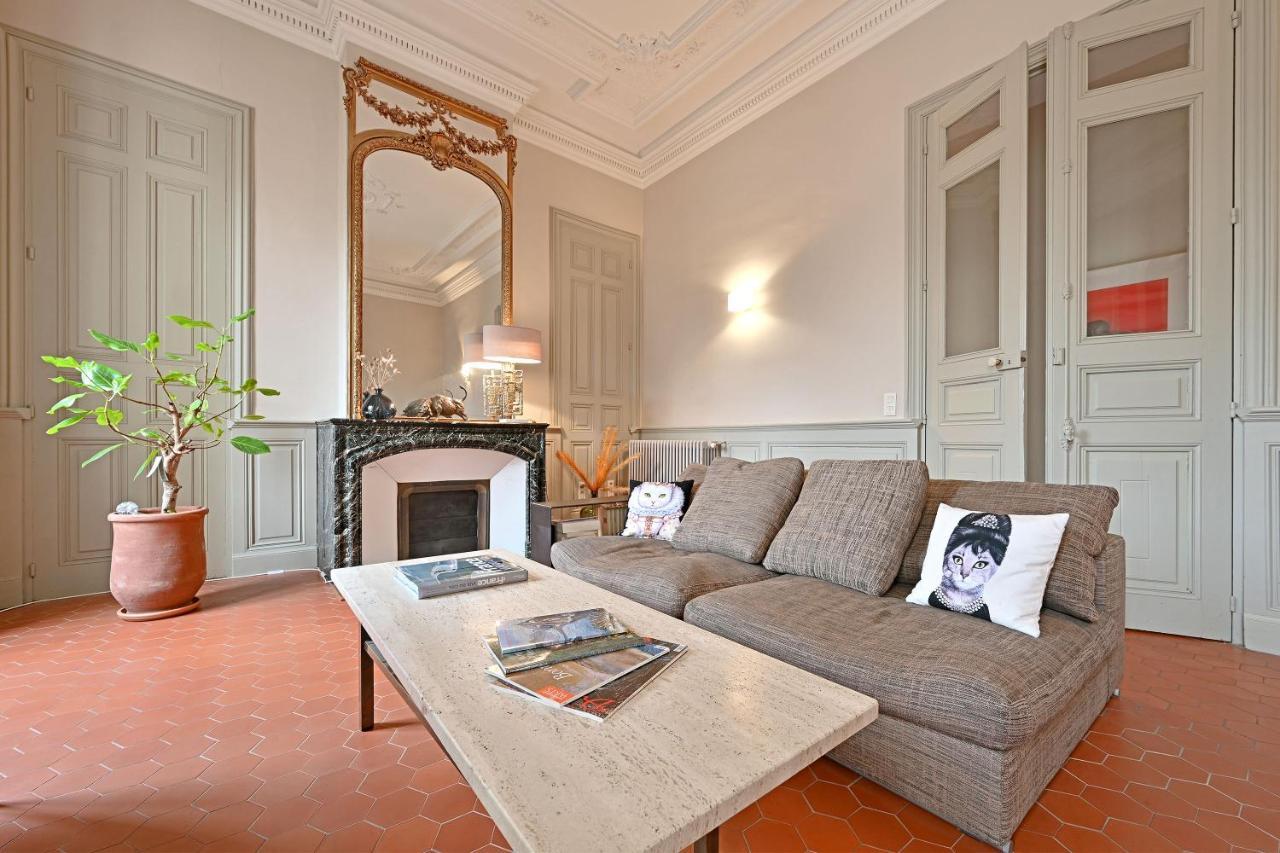 Le Vieux Sextier - Ac Clim - Lumineux - Wifi - Hypercentre Apartment Avignon Ngoại thất bức ảnh
