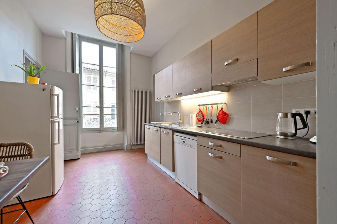 Le Vieux Sextier - Ac Clim - Lumineux - Wifi - Hypercentre Apartment Avignon Ngoại thất bức ảnh
