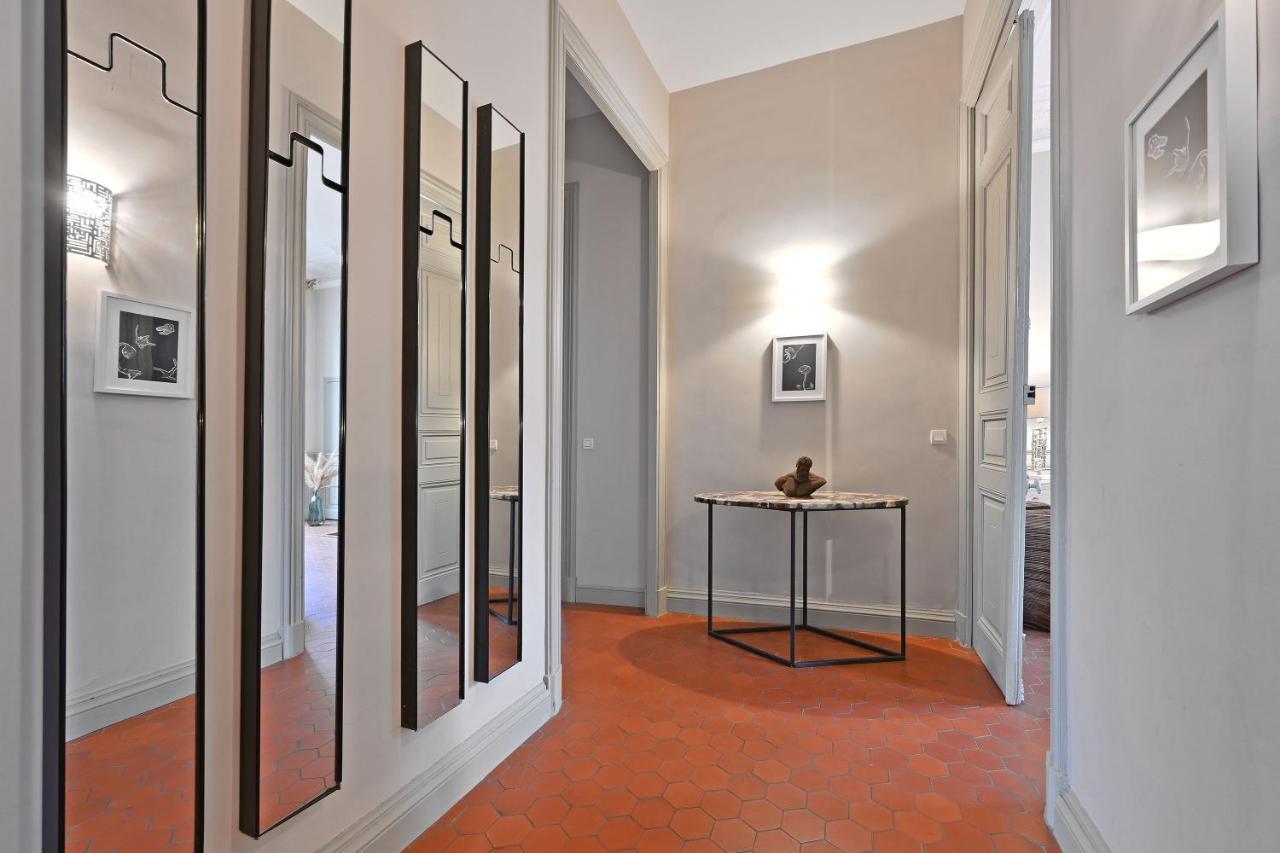 Le Vieux Sextier - Ac Clim - Lumineux - Wifi - Hypercentre Apartment Avignon Ngoại thất bức ảnh