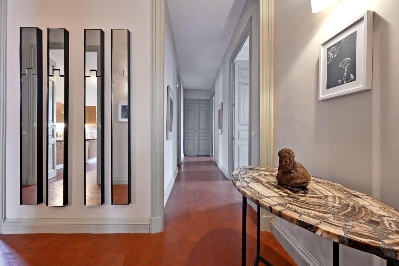 Le Vieux Sextier - Ac Clim - Lumineux - Wifi - Hypercentre Apartment Avignon Ngoại thất bức ảnh